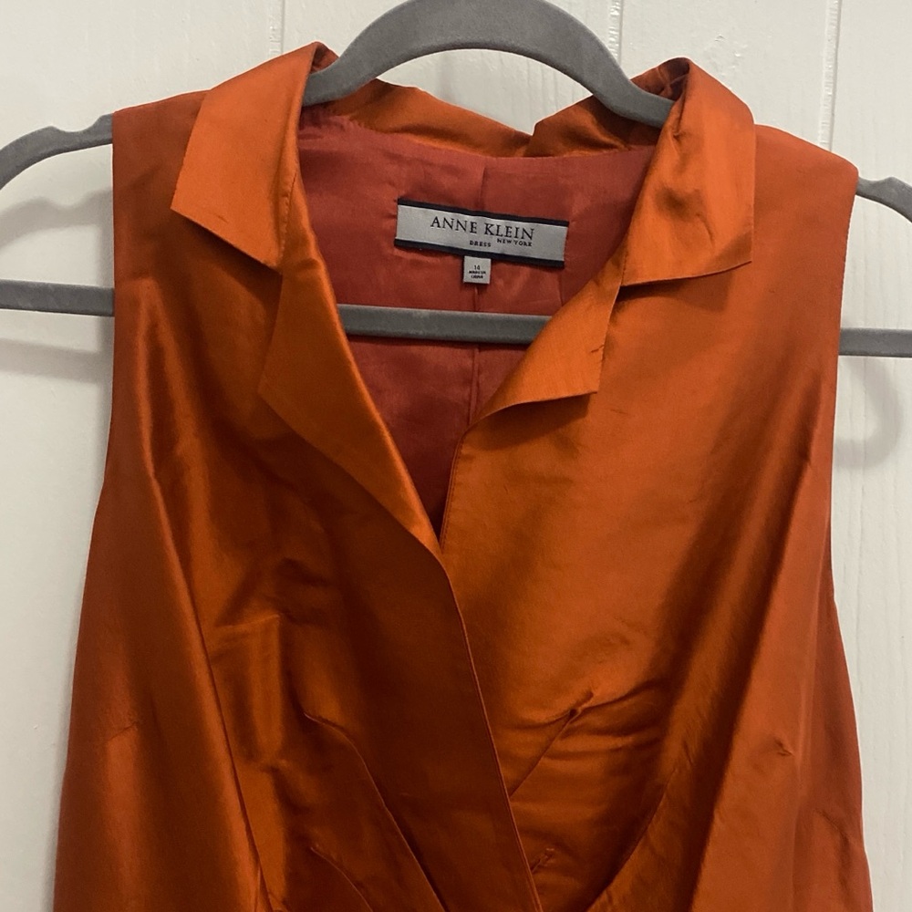 Anne Klein Orange Dress Sleeveless Belted 100% Silk Size 14 - Picture 3 of 10